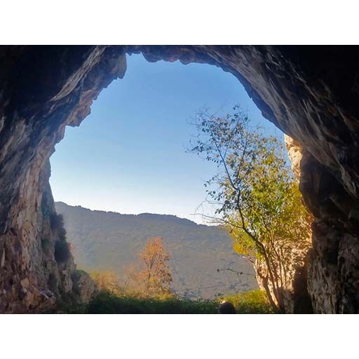 cuevas en el Geoparque de las villuercas